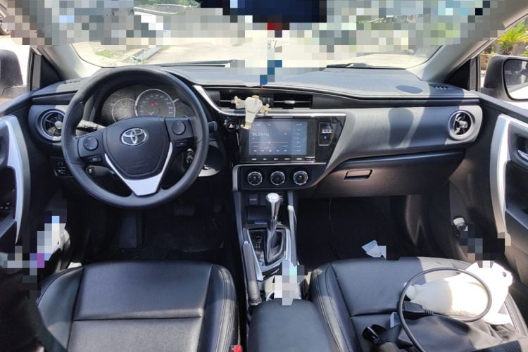 Used Toyota Levin 2017 Revised 185T CVT Elite Edition China V Standard Center Console