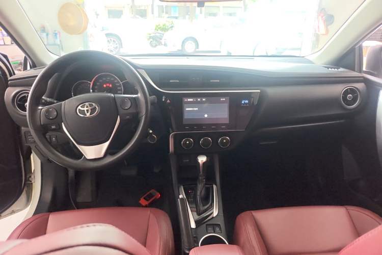 Used Toyota Levin 2017 Revised 185T CVT Elite Edition China V Standard Center Console