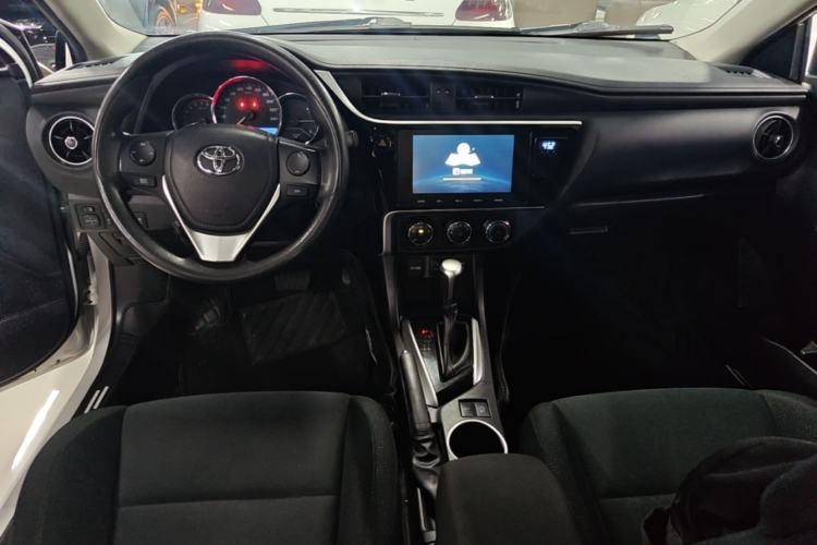 Used Toyota Levin 2017 Revised 185T CVT Elite Edition China V Standard Center Console