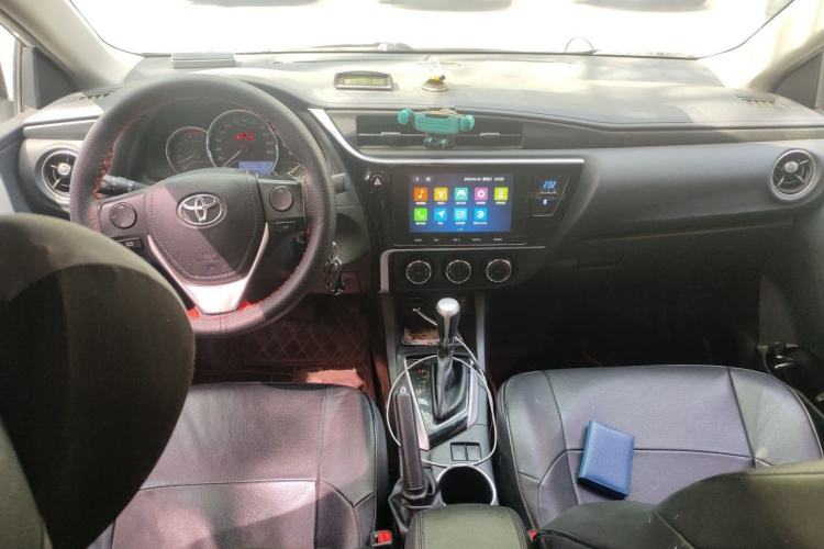 Used Toyota Levin 2017 Revised 185T CVT Elite Edition China V Standard Center Console