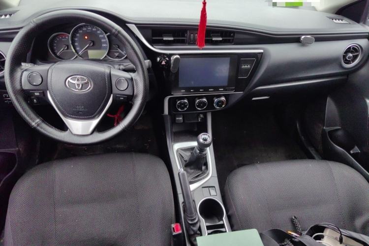 Used Toyota Levin 2017 Revised 185T Manual Elite Edition China V Standard Center Console