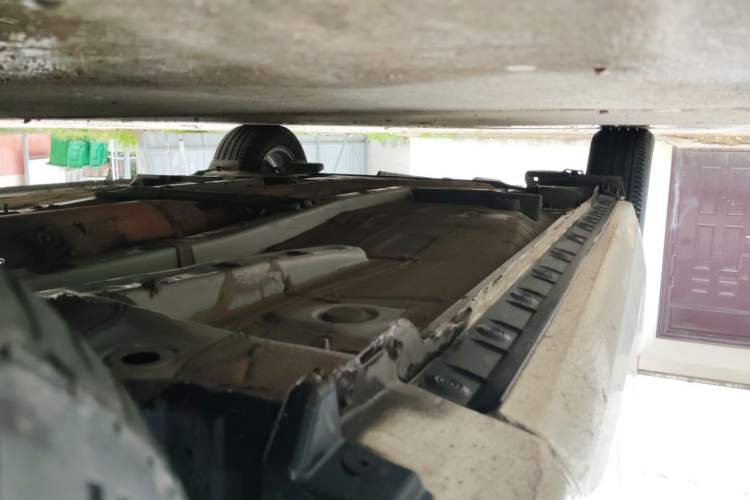 Used Toyota Levin 2017 Revised 185T CVT Elite Edition China V Standard Chassis Front Right