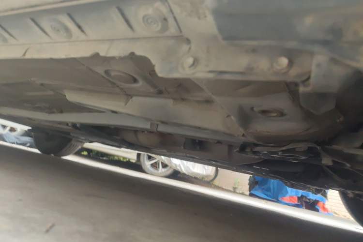 Used Toyota Levin 2017 Revised 185T CVT Elite Edition China V Standard Chassis Front Right