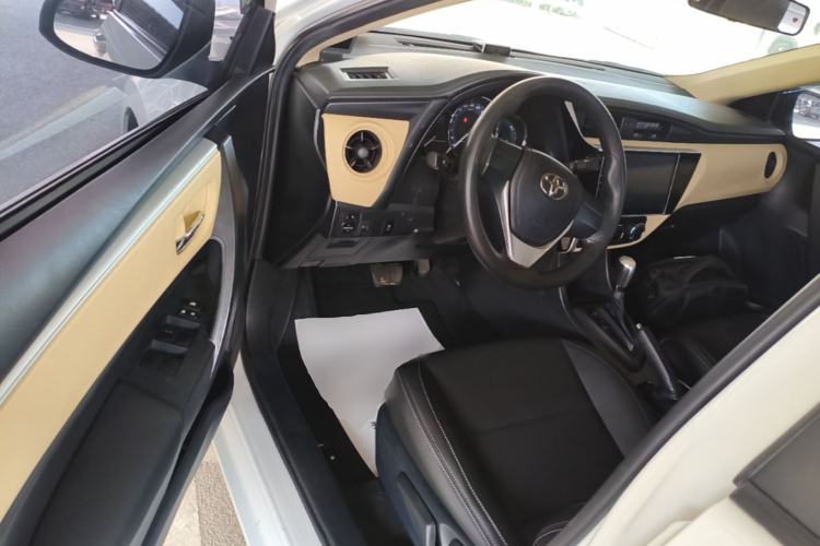 Used Toyota Levin 2017 Revised Version 185T CVT New Sharp Edition China V Standard Driver Seat