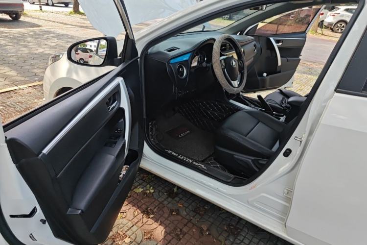 Used Toyota Levin 2017 Revised 185T CVT Elite Edition China V Standard Driver Seat