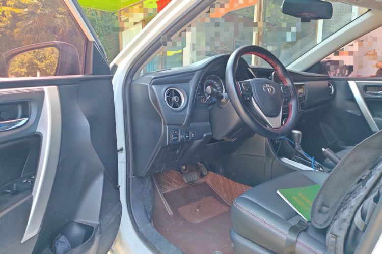 Used Toyota Levin 2017 Revised 185T CVT Elite Edition China V Standard Driver Seat