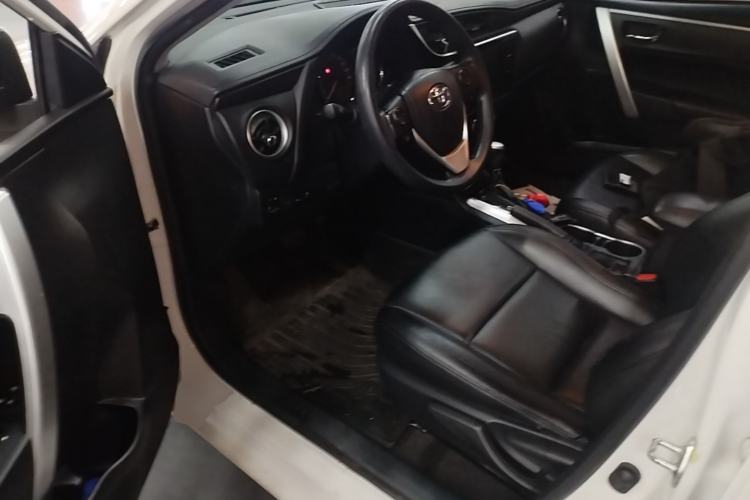 Used Toyota Levin 2017 Revised 185T CVT Elite Edition China V Standard Driver Seat