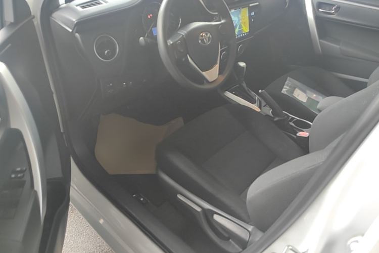 Used Toyota Levin 2017 Revised 185T CVT Elite Edition China V Standard Driver Seat