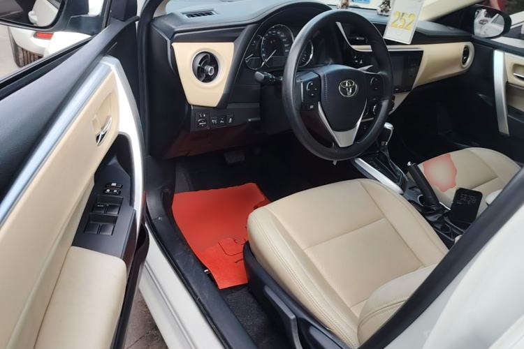 Used Toyota Levin 2017 Revised 185T CVT Elite Edition China V Standard Driver Seat
