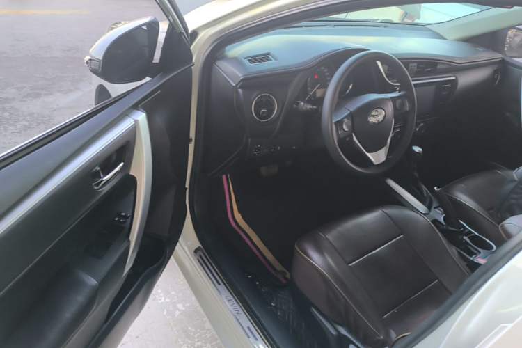 Used Toyota Levin 2017 Revised 185T CVT Elite Edition China V Standard Driver Seat