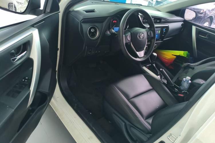 Used Toyota Levin 2017 Revised 185T CVT Elite Edition China V Standard Driver Seat