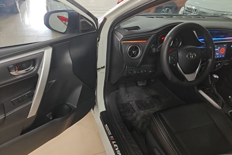 Used Toyota Levin 2017 Revised Version 185T CVT Elite Edition China VI Standard Driver Seat