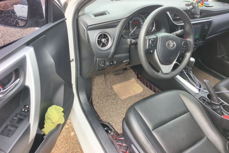 Used Toyota Levin 2017 Revised 185T CVT Elite Edition China V Standard Driver Seat