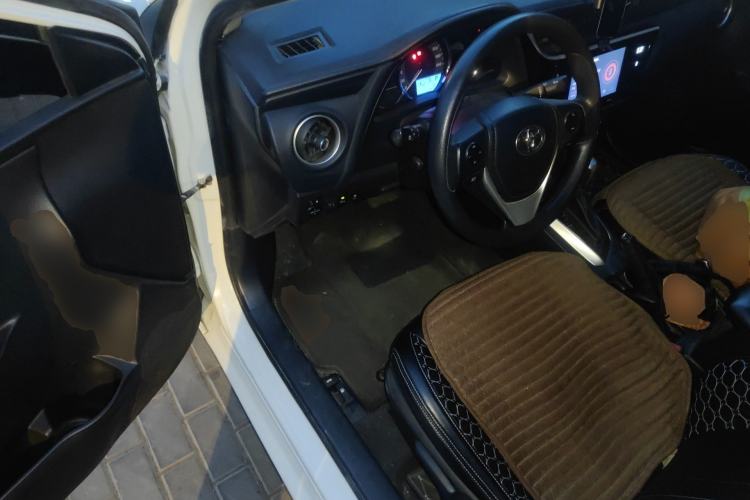 Used Toyota Levin 2017 Revised 185T CVT Elite Edition China V Standard Driver Seat