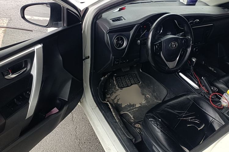 Used Toyota Levin 2017 Revised 185T CVT Elite Edition China V Standard Driver Seat