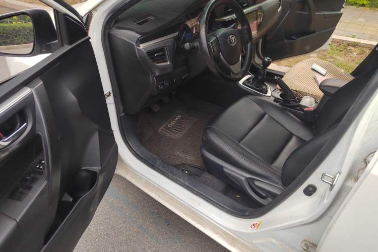 Used Toyota Levin 2017 1.2T G Manual Elite Edition Driver Seat