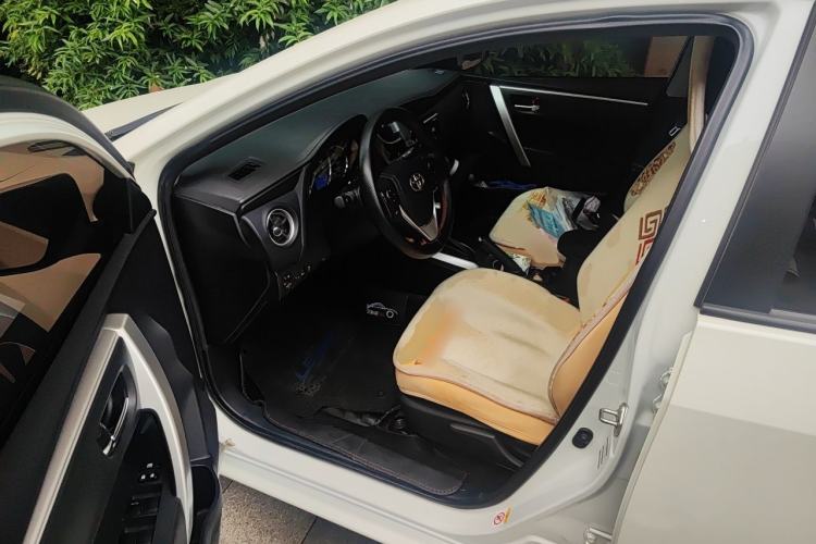 Used Toyota Levin 2017 Revised 185T CVT Elite Edition China V Standard Driver Seat