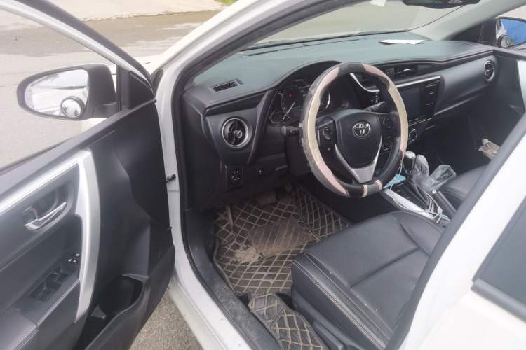 Used Toyota Levin 2017 Revised 185T CVT Leading Edition China V Standard Driver Seat