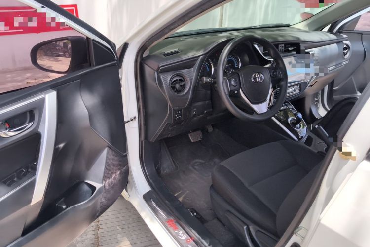 Used Toyota Levin 2017 Revised Dual-Engine 1.8H GS E-CVT Elite Sunroof Version China V Standard Driver Seat