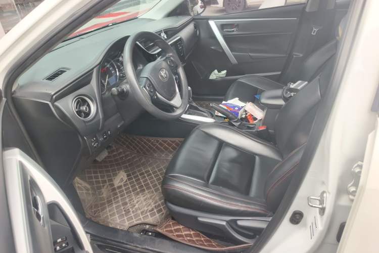 Used Toyota Levin 2017 Revised 185T CVT Elite Edition China V Standard Driver Seat