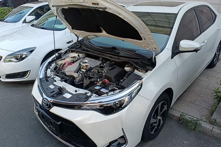 Used Toyota Levin 2017 Revised 185T CVT Elite Edition China V Standard Engine Bay