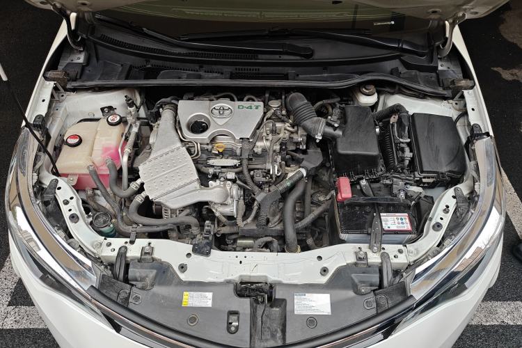 Used Toyota Levin 2017 Revised Version 185T CVT Elite Edition China VI Standard Engine Bay