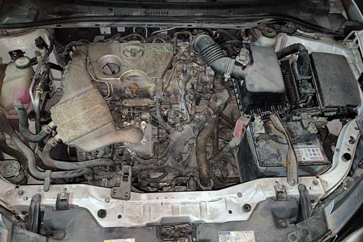 Used Toyota Levin 2017 Revised 185T CVT Elite Edition China V Standard Engine Bay