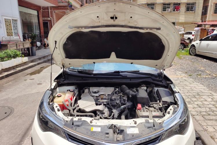 Used Toyota Levin 2017 Revised 185T CVT Elite Edition China V Standard Engine Bay