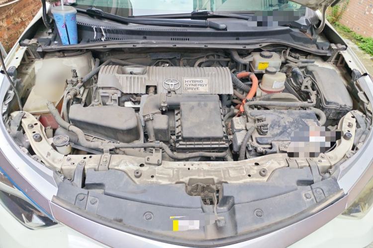 Used Toyota Levin 2017 Revised Dual-Engine 1.8H GS E-CVT Elite Sunroof Version China V Standard Engine Bay