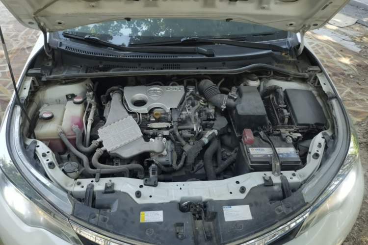 Used Toyota Levin 2017 1.2T V CVT Luxury Edition Engine Bay