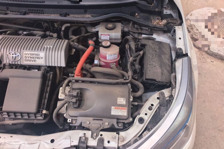 Used Toyota Levin 2017 Revised Dual-Engine 1.8H GS E-CVT Elite Sunroof Version China V Standard Engine Bay Left