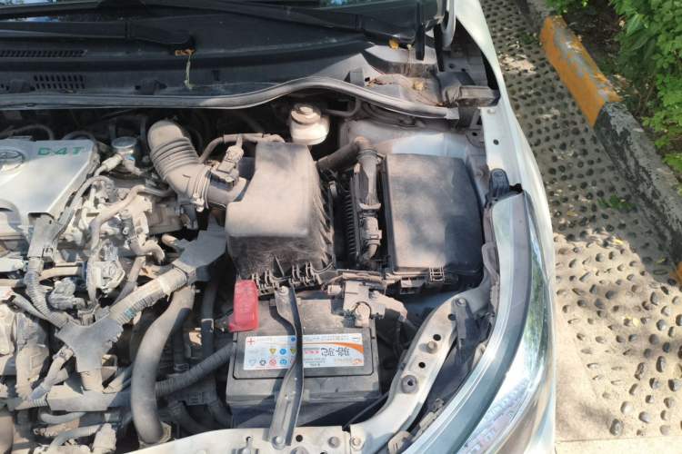 Used Toyota Levin 2017 Revised Version 185T CVT Elite Edition China VI Standard Engine Bay Left