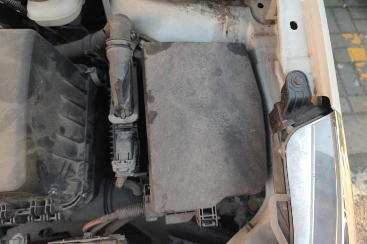 Used Toyota Levin 2017 Revised 185T CVT Elite Edition China V Standard Engine Bay Left