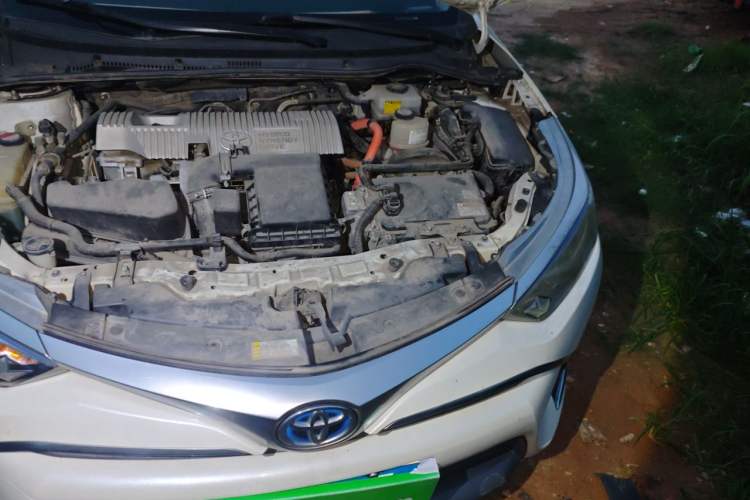 Used Toyota Levin 2017 Revised Dual-Engine 1.8H GS E-CVT Elite Sunroof Version China V Standard Engine Bay Left