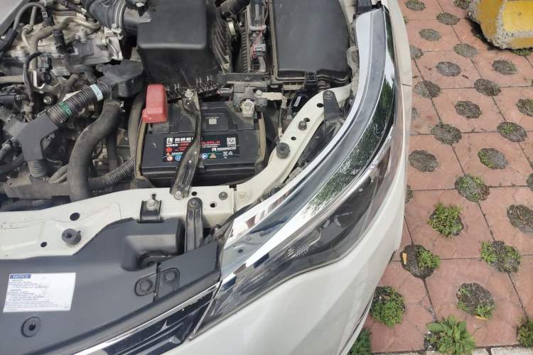 Used Toyota Levin 2017 Revised 185T CVT Elite Edition China V Standard Engine Bay Left
