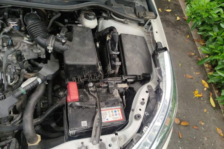 Used Toyota Levin 2017 1.2T V CVT Luxury Edition Engine Bay Left