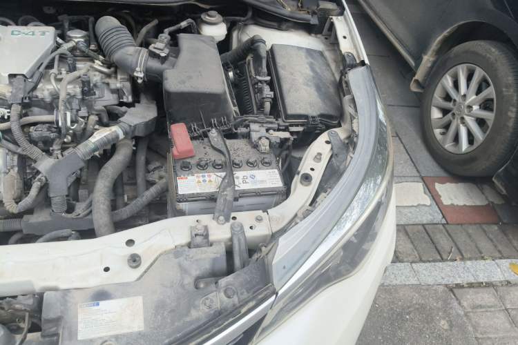 Used Toyota Levin 2017 Revised 185T CVT Elite Edition China V Standard Engine Bay Left