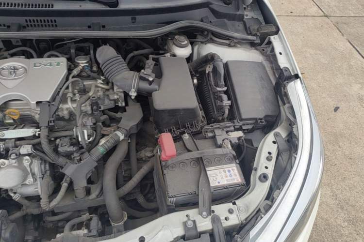 Used Toyota Levin 2017 Revised Version 185T CVT New Sharp Edition China V Standard Engine Bay Left