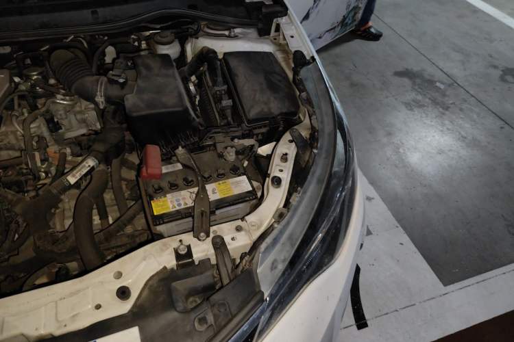 Used Toyota Levin 2017 Revised 185T CVT Elite Edition China V Standard Engine Bay Left