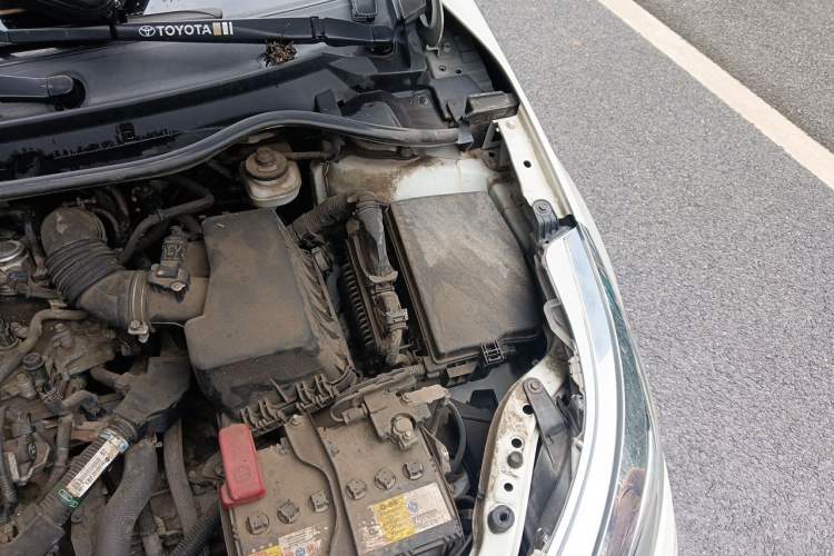 Used Toyota Levin 2017 Revised Version 185T CVT New Sharp Edition China V Standard Engine Bay Left