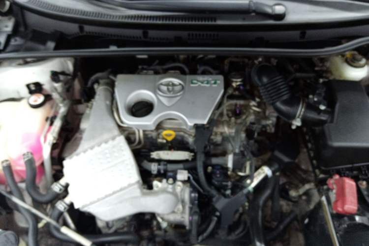 Used Toyota Levin 2017 Revised Version 185T CVT Elite Edition China VI Standard Engine Bay