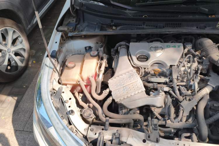 Used Toyota Levin 2017 Revised Version 185T CVT Elite Edition China VI Standard Engine Bay Right