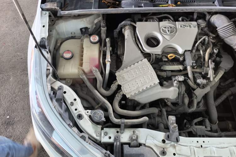 Used Toyota Levin 2017 Revised 185T CVT Elite Edition China V Standard Engine Bay Right