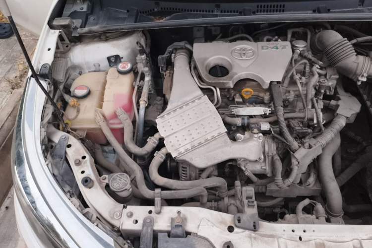 Used Toyota Levin 2017 Revised Version 185T CVT Elite Edition China VI Standard Engine Bay Right