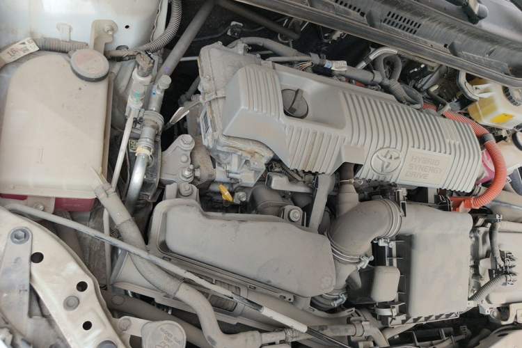 Used Toyota Levin 2017 Revised Dual-Engine 1.8H GS E-CVT Elite Sunroof Version China V Standard Engine Bay Right