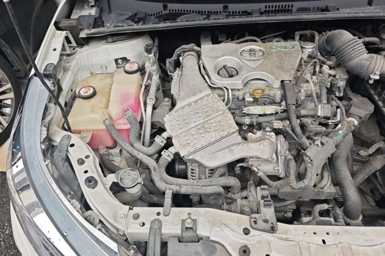 Used Toyota Levin 2017 Revised Version 185T CVT Elite Edition China VI Standard Engine Bay Right