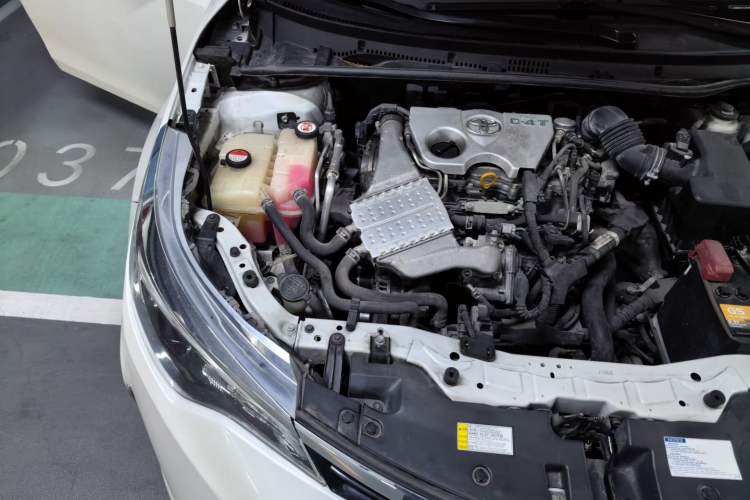 Used Toyota Levin 2017 Revised 185T CVT Elite Edition China V Standard Engine Bay Right