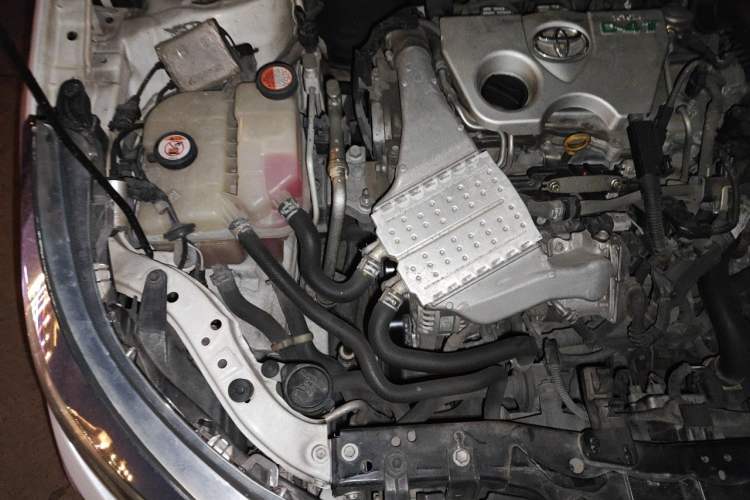 Used Toyota Levin 2017 Revised 185T CVT Elite Edition China V Standard Engine Bay Right