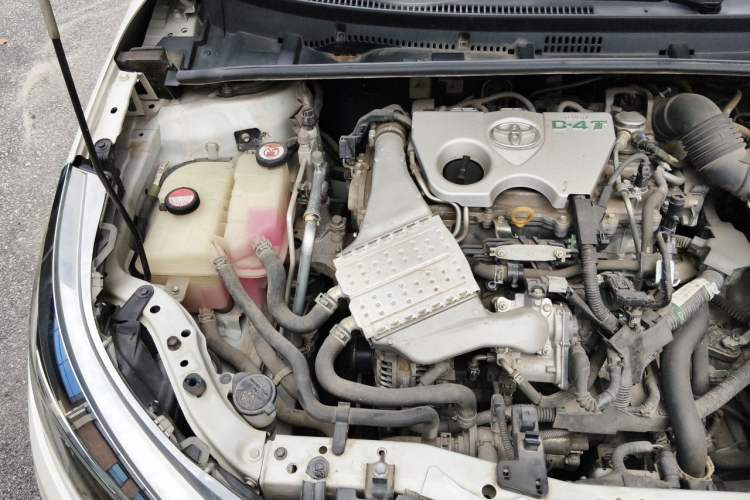 Used Toyota Levin 2017 Revised 185T CVT Elite Edition China V Standard Engine Bay Right