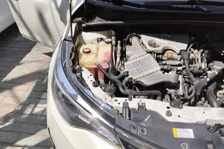 Used Toyota Levin 2017 Revised Version 185T CVT Elite Edition China VI Standard Engine Bay Right